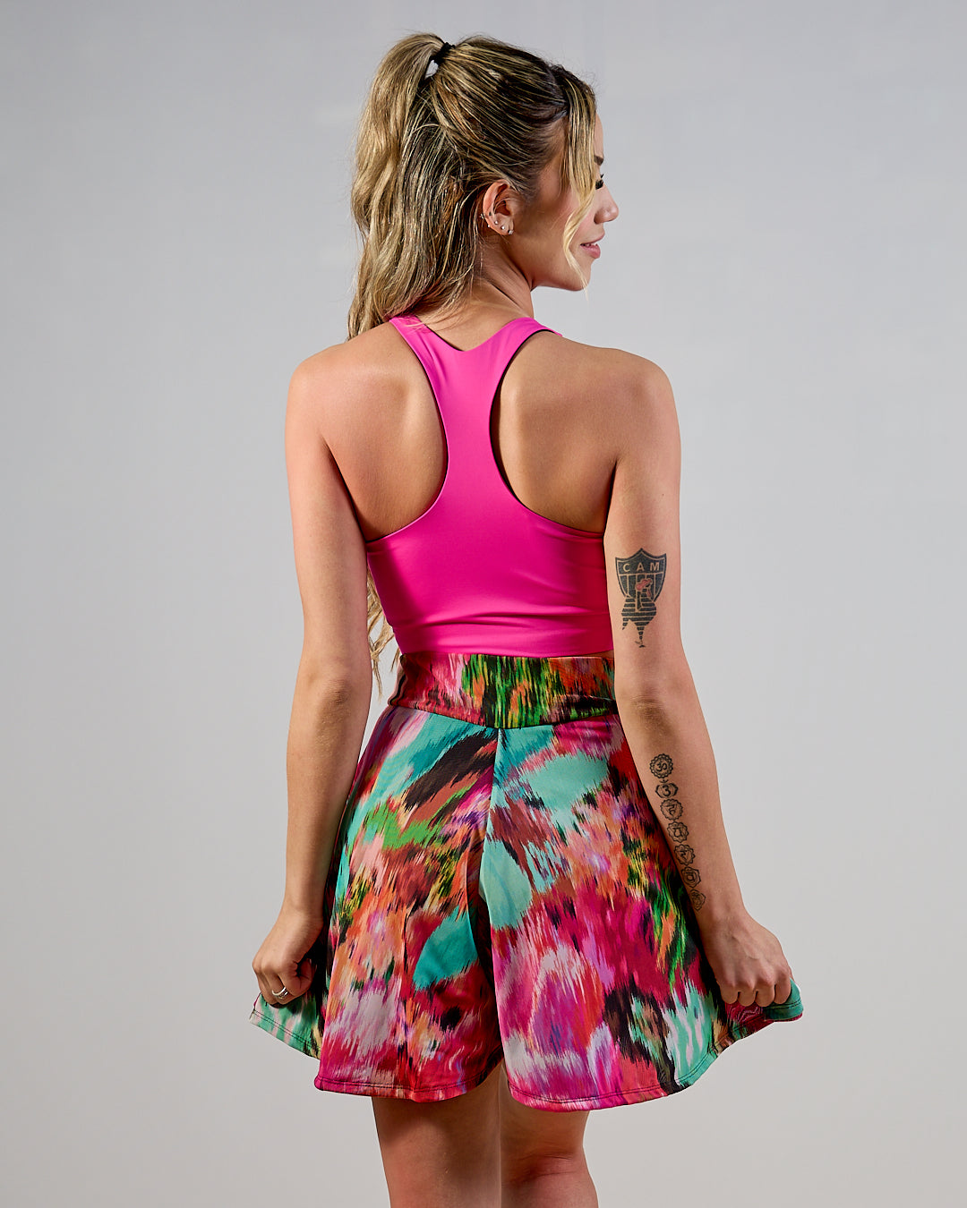 JADE SKORT